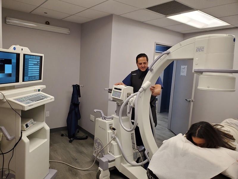 stem cell therapy nyc doctor with patients