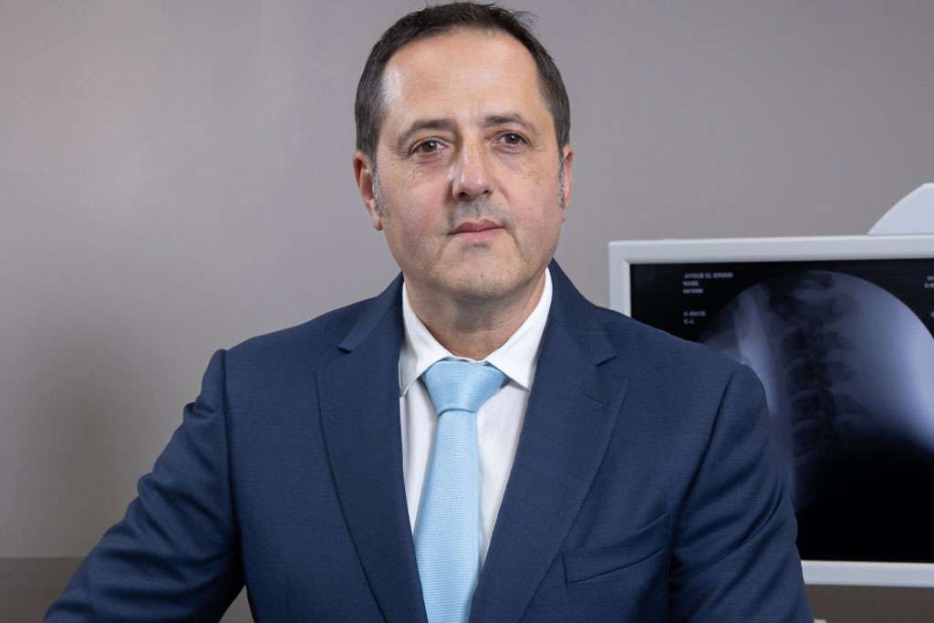Dr. Leon Reyfman